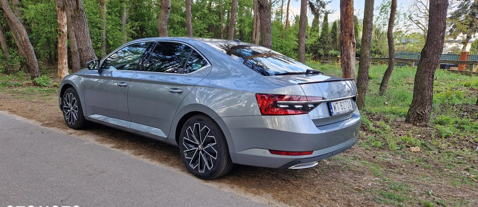 Skoda Superb cena 125000 przebieg: 62000, rok produkcji 2020 z Warszawa małe 106